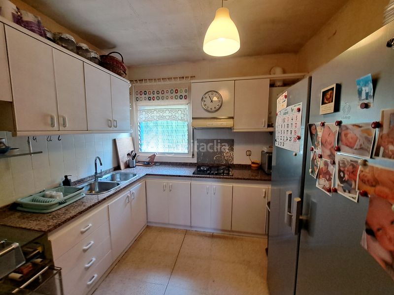 Foto 4ee82621-61a5-42a8-827c-cc9e65fc8402. Casa amb xemeneia aparcament a Niàgara Parc -Àgora Parc Tordera