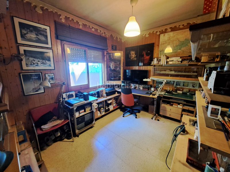 Foto e6bb7f91-0cce-4da3-8c5b-9b29f0118d42. Casa amb xemeneia aparcament a Niàgara Parc -Àgora Parc Tordera