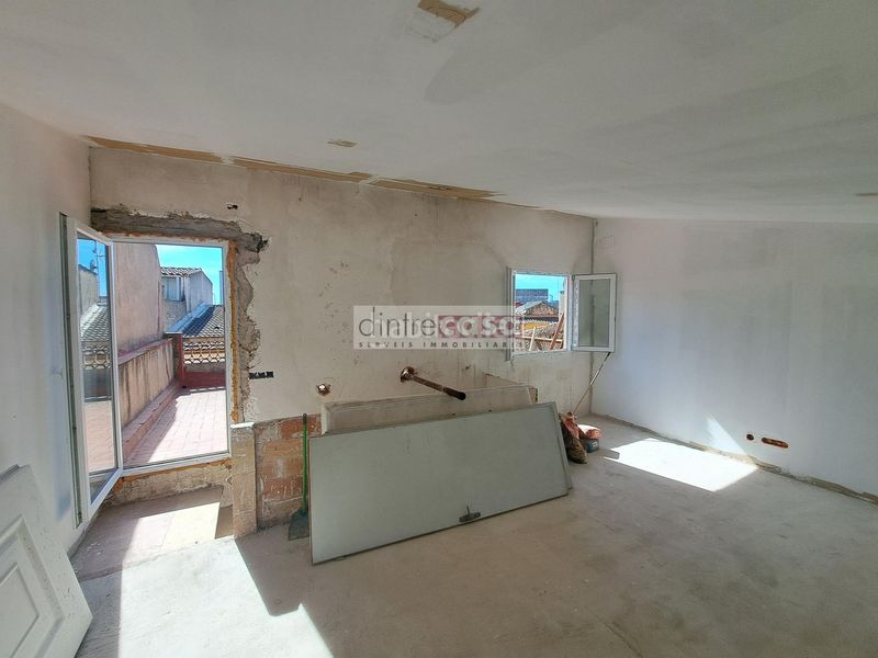 Foto 6e6a433f-f166-435f-93a3-cf7743a56e9b. Casa adossada a Tordera Tordera