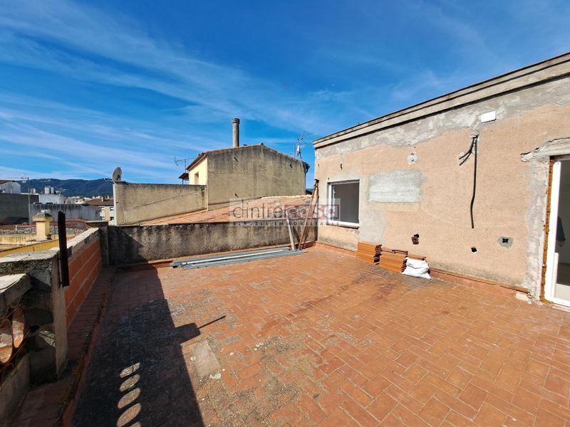 Foto 7c0a7a3c-9869-4e63-97f3-2661cf493039. Casa adossada a Tordera Tordera