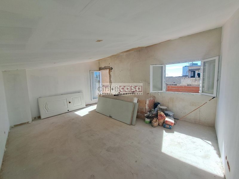 Foto ae4874d5-b620-4dff-b64f-8ef71d1c7c46. Casa adossada a Tordera Tordera