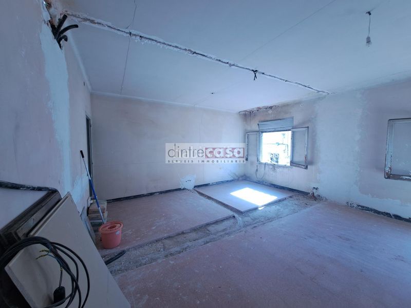 Foto c00fd676-8ced-4284-abdd-619627231fff. Casa adossada a Tordera Tordera