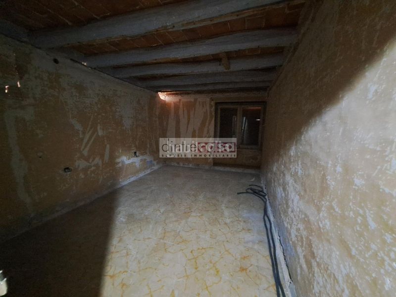 Foto d6faaf76-150c-40f5-a53a-ee060f481270. Casa adossada a Tordera Tordera