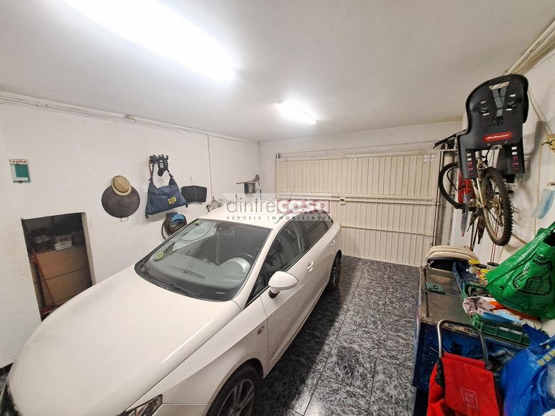 Foto d51cb08c-d694-4944-8356-b2f65c4d12a0. Casa adossada amb xemeneia calefacció aparcament a Tordera