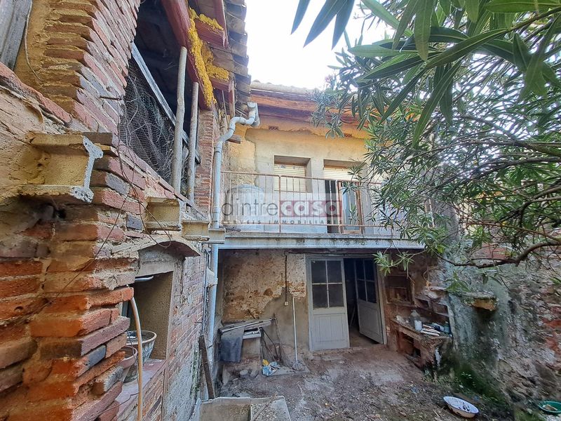 Foto e316c5c0-002b-42c8-a385-c1b3b13f3fbd. Casa adossada a Tordera Tordera