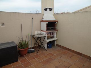 Duplex in Tordera. Piso con terraza, balcón, ascensor, trastero.
