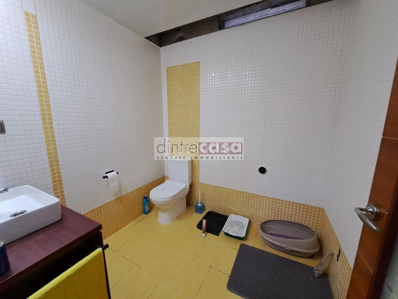 Foto 42aef55b-3292-4854-a2a7-edcd7dc21597. Casa amb xemeneia calefacció aparcament piscina a Tordera