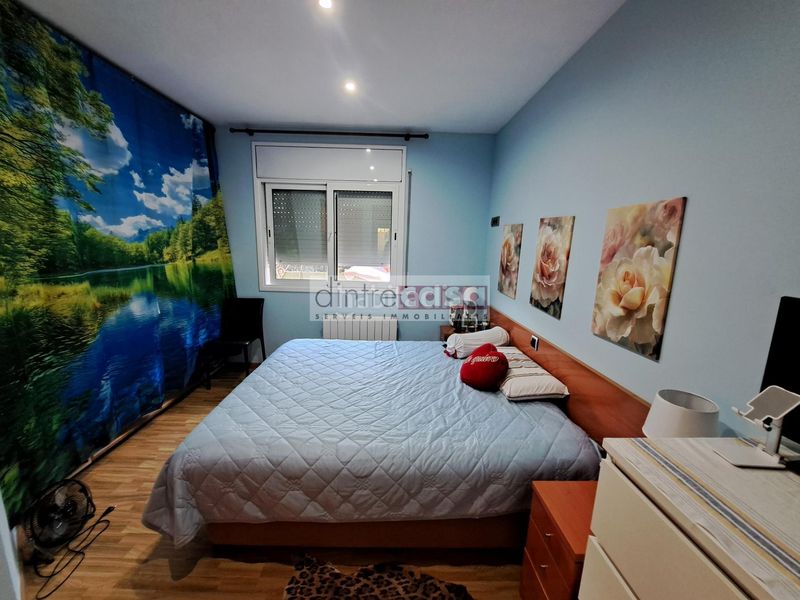 Foto 6b9f9680-8205-485c-8d52-f274c3e496e2. Casa amb xemeneia calefacció aparcament piscina a Tordera