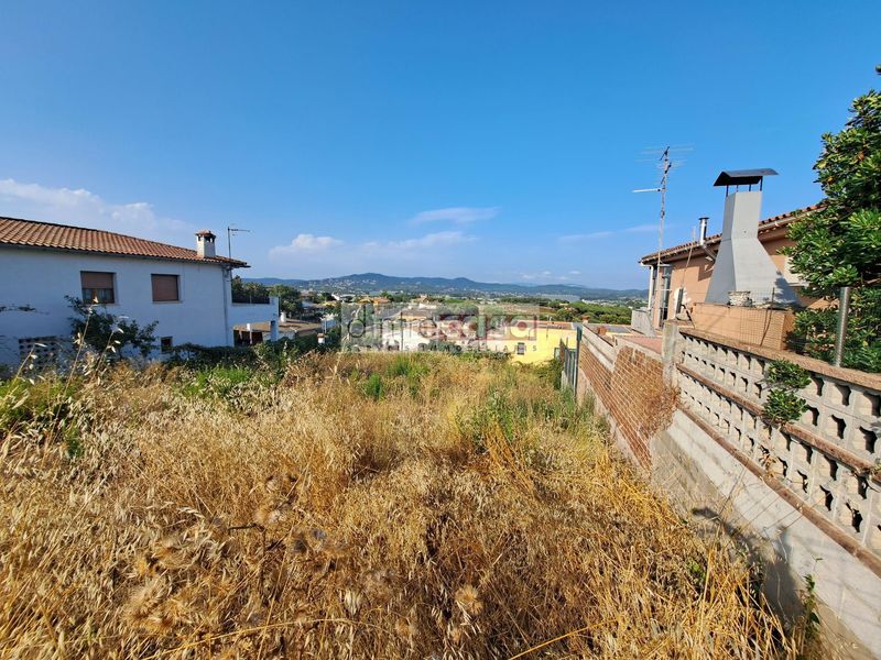 Foto d0360a7e-0d9d-41f2-a420-e47cdf0de7f7. Terreno residencial terreno+ proyecto+licéncia de obra. en Palafolls