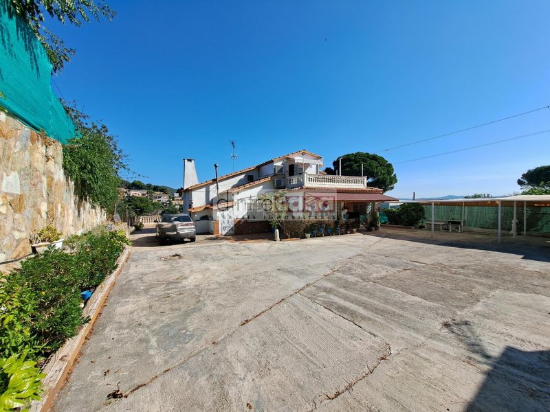 Foto af553ad4-b447-4b53-82fb-741b9a125c5d. Casa amb aparcament a Niàgara Parc -Àgora Parc Tordera