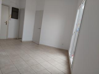 Location Attique  Carrer de sants. Sants