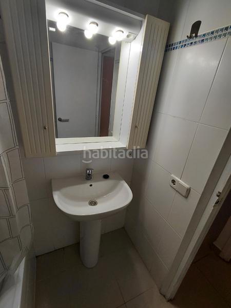 Foto ca993ac1-3b92-4ecc-9938-ab5919dd14c8. Lloguer pis a Sants Barcelona