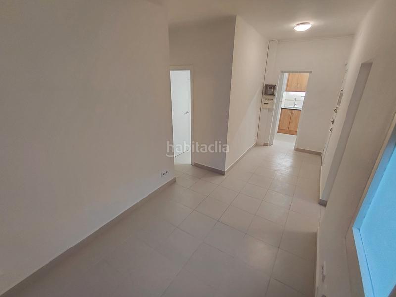 Foto c98c7c8f-aeca-4aa6-9d55-293e0d5e7435. Miete etagenwohnung in Sants Barcelona