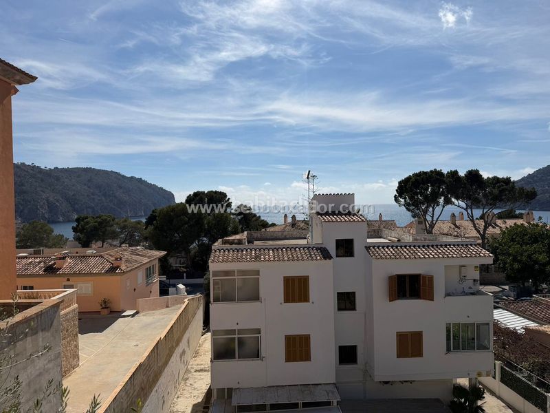 Foto 3ab974e3-697f-43d8-bfef-166748e816f2. Planta baixa amb piscina a Es Camp de Mar Andratx