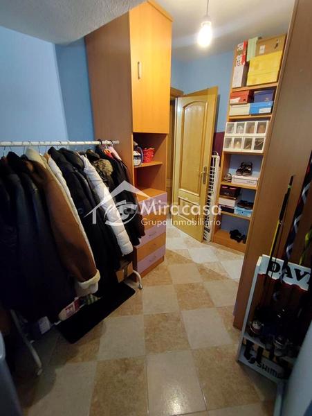 Foto d417ebc3-d4d8-47e1-acc2-4f236b344554. Piso grupo inmobiliario miracasa vende vivienda de 3 dormitorios en calle Arcos de jalón en Madrid