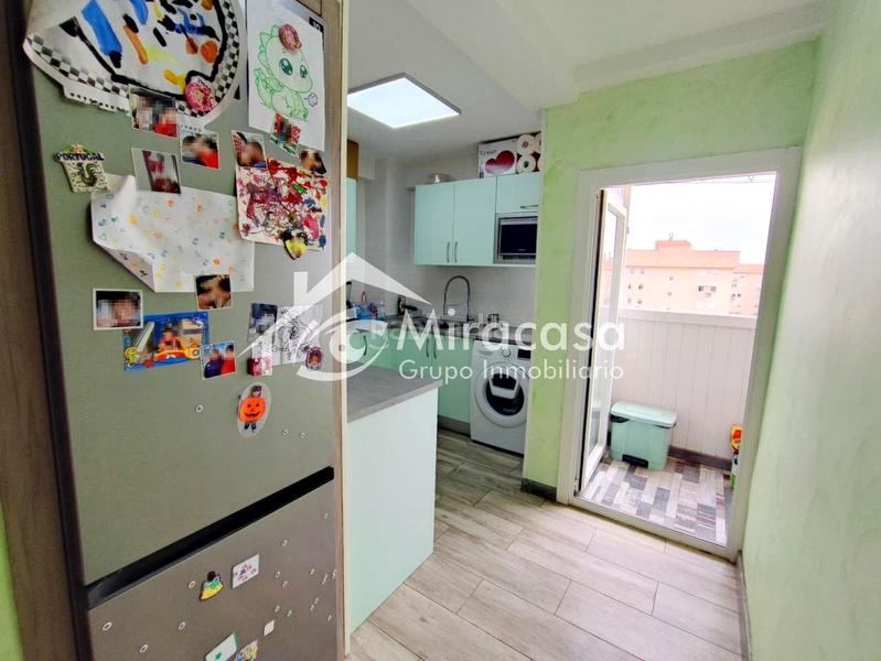 Foto 1773b8c3-9c3a-4858-b077-593546671979. Piso grupo inmobiliario miracasa vende vivienda en calle Arcos de jalón en Madrid