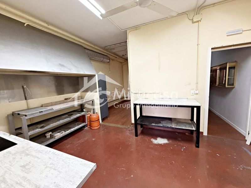 Foto fcce46f9-eeb9-48de-bed9-12e78386c76b. Nau industrial a Opañel Madrid