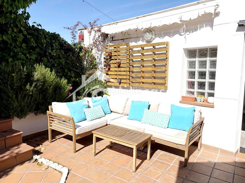 Foto 11c7f97b-777f-4da0-9ea5-1e7e22713b42. Maison avec chauffage parking piscine dans Ambite