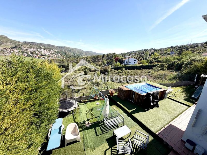Foto 418e30fb-0dcd-4bc3-9b78-8049f1c83a86. Maison avec chauffage parking piscine dans Ambite