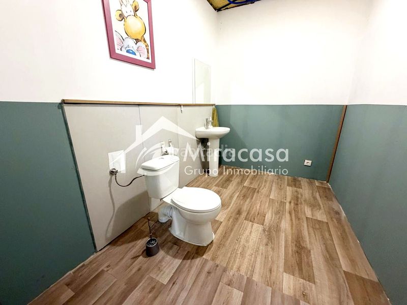 Foto fa05dc5b-97b6-4d96-a74e-0e8552f20f36. Maison avec chauffage parking piscine dans Ambite