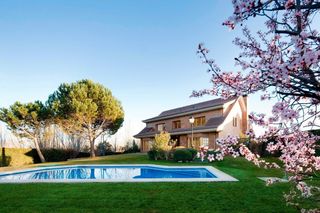 Location Maison  Calle de altos de la moraleja. Magnífico chalet independiente