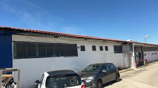 Industrial building in Paseo de Extremadura 79