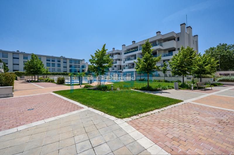 Foto 227c04ca-4446-472e-8c09-26ddd059a068. Appartamento con riscaldamento parcheggio piscina in Boadilla del Monte