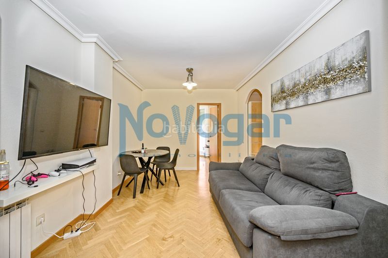 Foto 6c5f6958-d41a-4b88-b95d-dae88877b64d. Pis a calle de berrocal 3 a Butarque Madrid