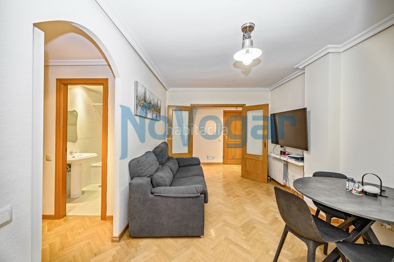 Foto b9e25855-9f9c-4c33-bd08-16831f41dfdb. Pis a calle de berrocal 3 a Butarque Madrid
