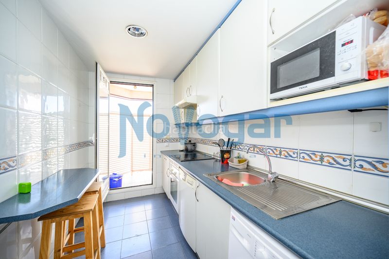 Foto c3a653cd-b78a-4baa-b9ae-e19537c5cf3c. Pis a calle de berrocal 3 a Butarque Madrid