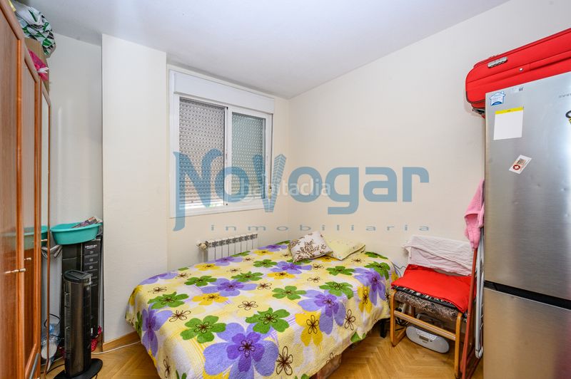 Foto eaa8c8f5-4f4b-4d8d-b46f-faf0b10019a4. Pis a calle de berrocal 3 a Butarque Madrid
