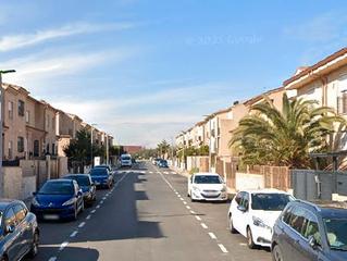 Casa adossada a Parque Manuel de Vega-Carretera de Ugena. Inmo 3 vende chalet pareado en illescas (toledo)