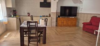 Xalet a Numancia de la Sagra. Inmo 3 vende chalet independiente de 4 dormitorios en numancia d