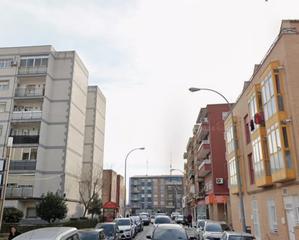 Appartement à Centro. Piso de 2 dormitorios reformado