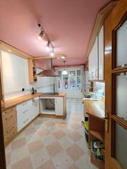 Chalet in Pintores-Ferial. Inmo 3 vende chalet de 4 plantas en parla