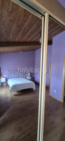 Foto 34591bfe-e655-45ff-bb5f-342a99415422. Casa aparellada amb calefacció aparcament a Viso de San Juan (El)