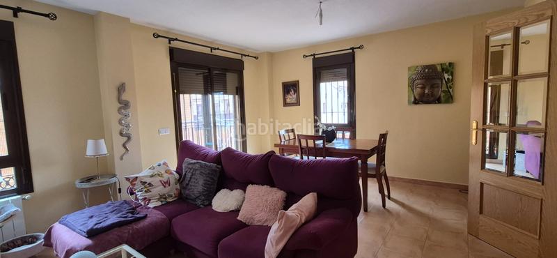 Foto 867a8ce6-8c18-4a96-938b-56f653a1657d. Casa aparellada amb calefacció aparcament a Viso de San Juan (El)