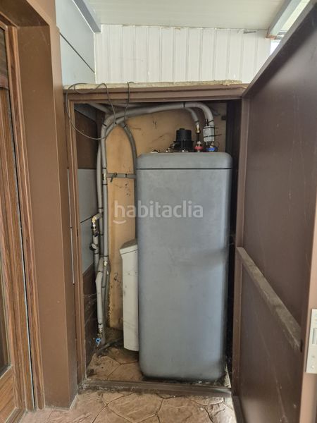 Foto b8590c1a-4611-429d-94e2-0823cc1bb22f. Casa adosada inmo 3 vende chalet adosado en Viso de San Juan (El)