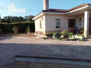 Chalet  Calle el clavin. Vivienda unifamiliar en venta en guadalajara