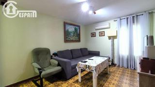 Appartement  Aguilar del rio. Piso de 2 dormitorios con ascensor alquilado en 700mes