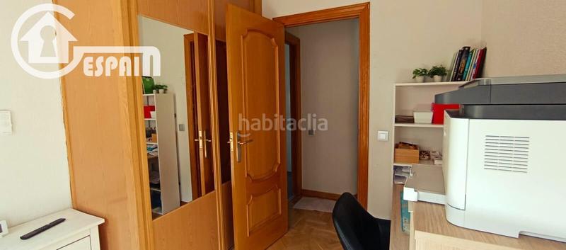 Foto 1c365a6c-687b-422a-b5ef-c0cfd69d4112. Piso  amplio, reformado con 3 dormitorios, dos baños y trastero en Madrid