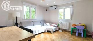 Etagenwohnung  Calle garapalo. Piso amplio, reformado con 3 dormitorios, dos baños y trastero