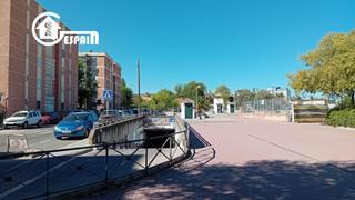 Aparcament cotxe  Avenida de las águilas. Gespain ofrece en exclusiva cesion de uso de plaza de garaje