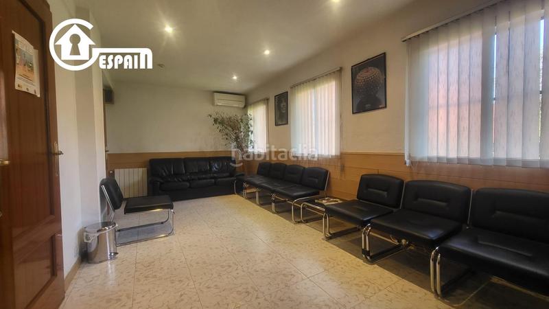 Foto 59af47bb-cdbb-4142-bddb-bd0375b33f48. Piso  de esquina en parque europa,las aguilas, en Madrid