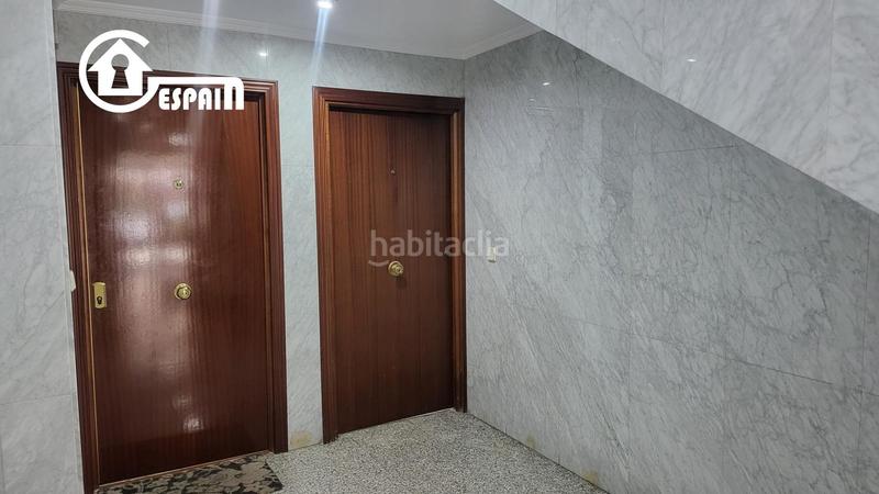 Foto 96143259-8bea-4c82-bd25-466aff6e80f0. Piso  de esquina en parque europa,las aguilas, en Madrid