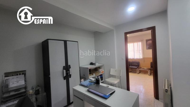 Foto a0979eb6-0881-46dd-bc66-bf5b9e01aba6. Piso  de esquina en parque europa,las aguilas, en Madrid