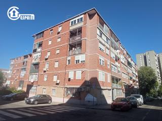 Etagenwohnung in Aluche. Gespain aluchecampamento ofrece en exclusiva