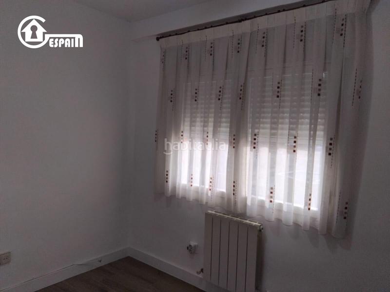 Foto cee91c5a-88ea-4d9e-a213-06f5413d6b79. Location appartement avec chauffage parking dans Aluche Madrid