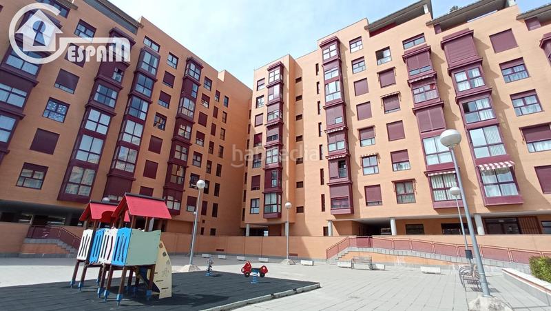 Foto 02e58b2a-8840-4ef8-b971-0e1e563e2502. Appartement avec chauffage parking piscine dans Cuatro Vientos Madrid