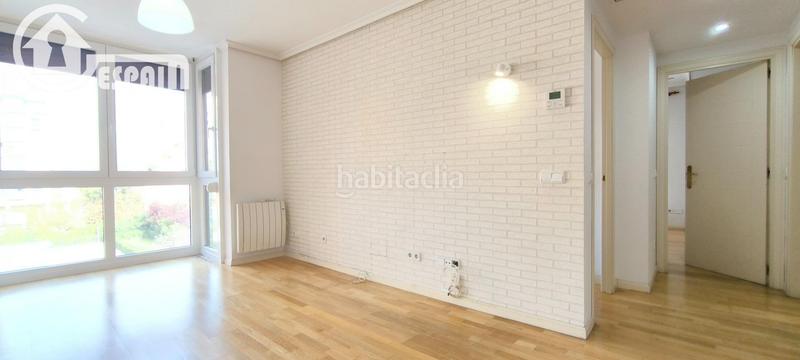 Foto 1e5ec354-4dbf-4920-a176-9c3b3a41e57f. Appartement avec chauffage parking piscine dans Cuatro Vientos Madrid